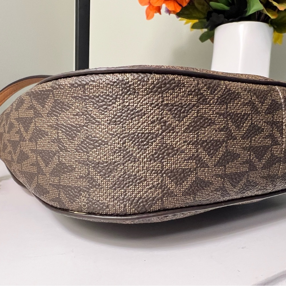 NWT Michael Kors Brown and Acorn Half Dome Crossbody Bag - Picture 8 of 12